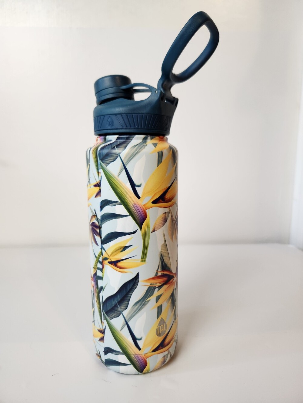 TAL Tropical Jungle Print 40oz Stainless Steel Ranger Pro Water Bottle NWT